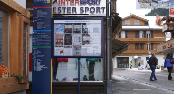 Die SIGNA-CIS-Stelen sind im Dorf Adelboden zur Orientierung aufgestellt