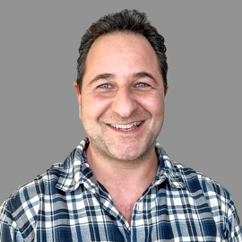 ​​​​​​​Vito Tapogna